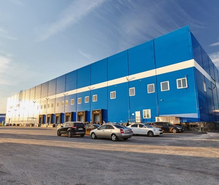 Столы изготавливаются на производстве AOF Group в Московской области