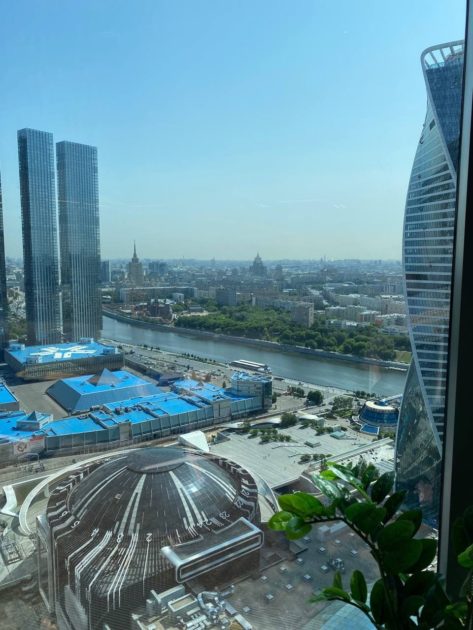 F2.City