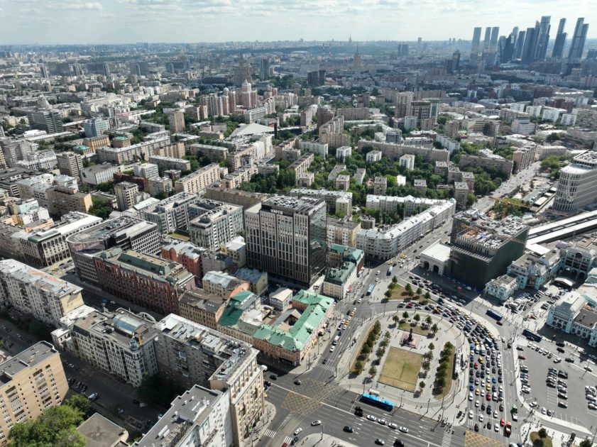 Премиальные бизнес-центры AFI Square и AFI2B введены в эксплуатацию