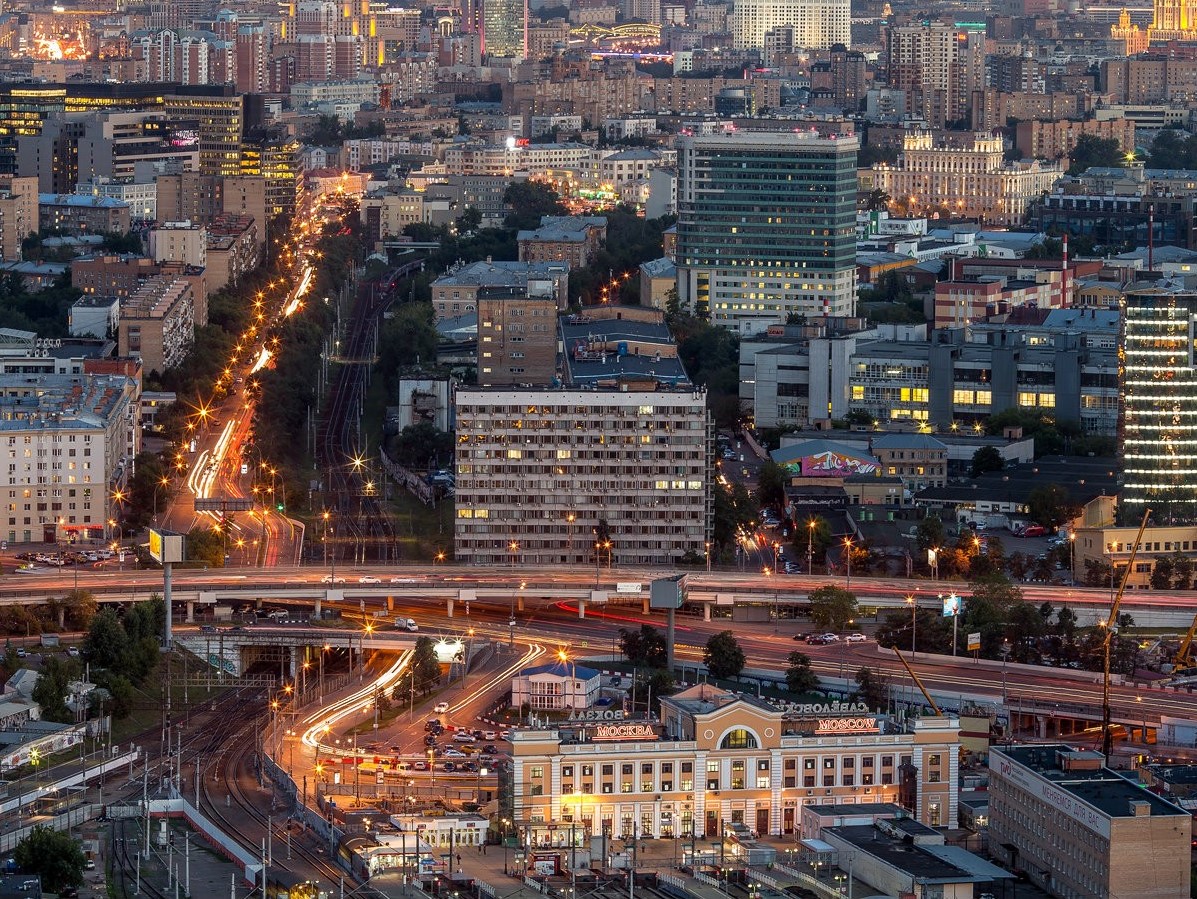 ПРЕДЛОЖЕНИЕ КОММЕРЧЕСКОЙ НЕДВИЖИМОСТИ В МОСКВЕ В ИЮЛЕ-СЕНТЯБРЕ ПО ПЛОЩАДИ СНИЗИЛОСЬ ДО 2,96 МЛН КВ. М