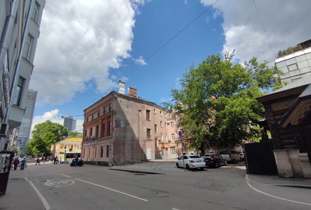 В исторической части города пресечено самовольное строительство
