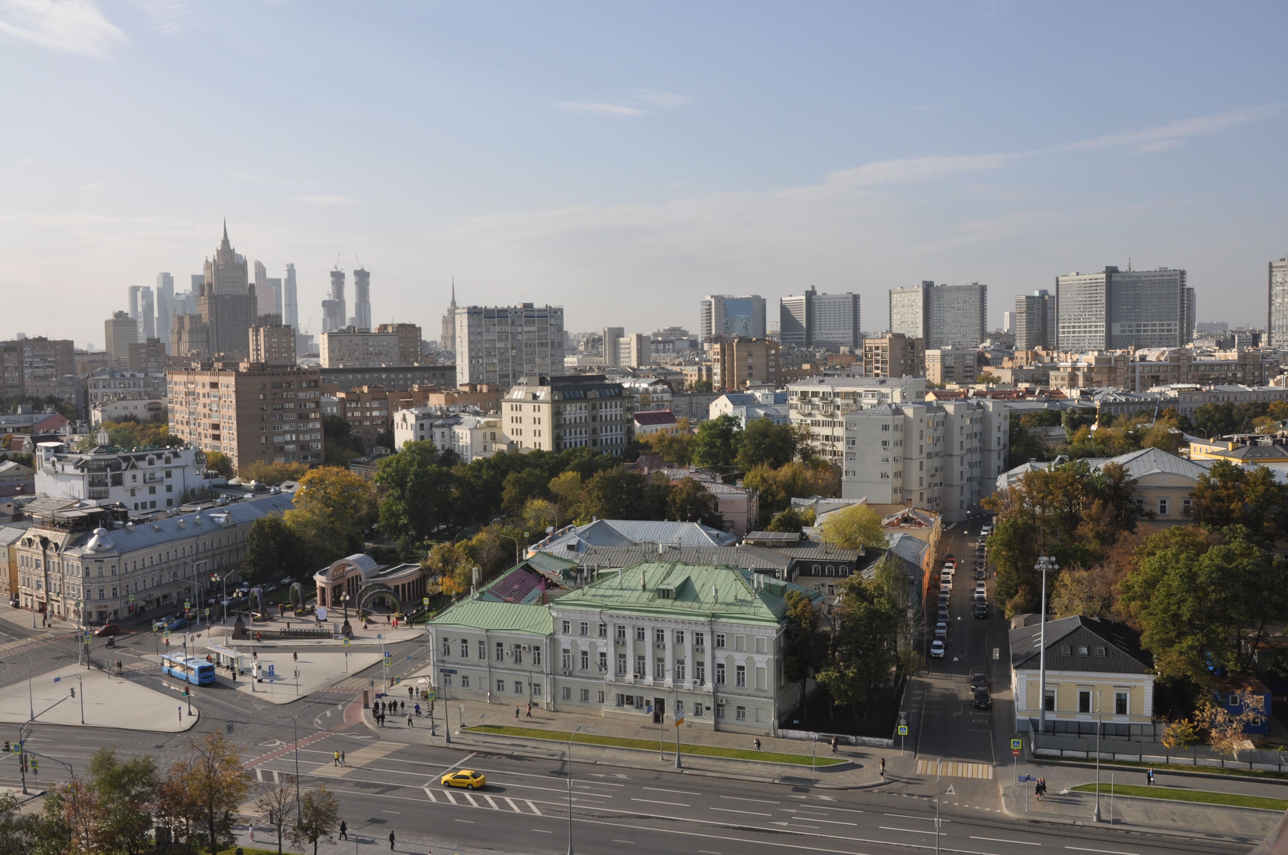 малый и средний бизнес выкупил у города