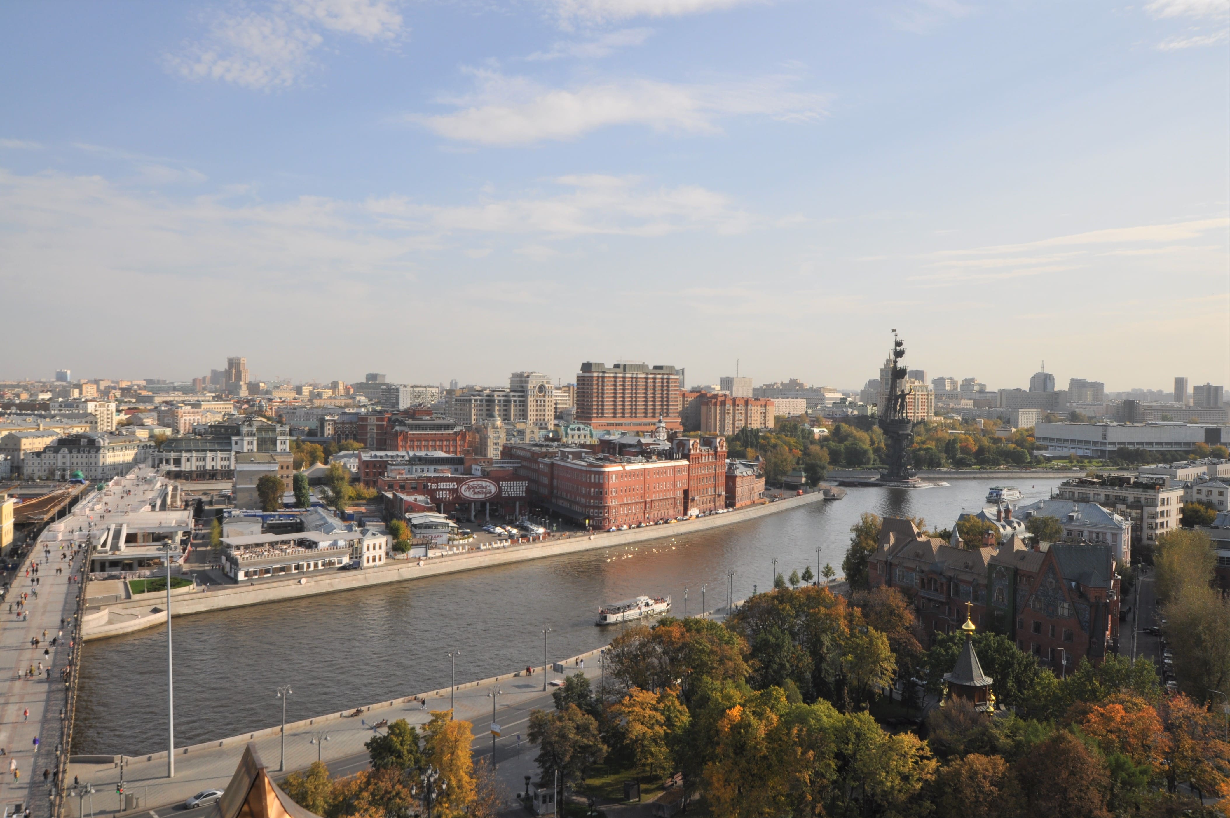 Москва стремится перевести большинство государственных услуг и сервисов в онлайн-формат