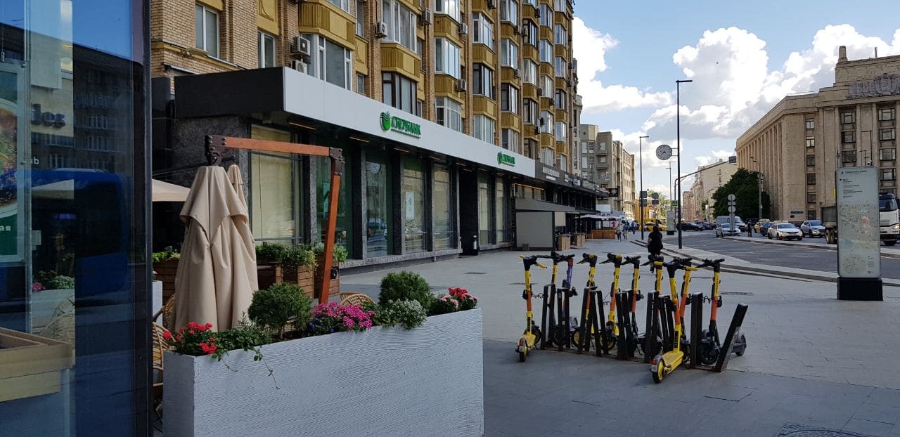 Рестораторам необходимо разобрать летние веранды до 15 ноября