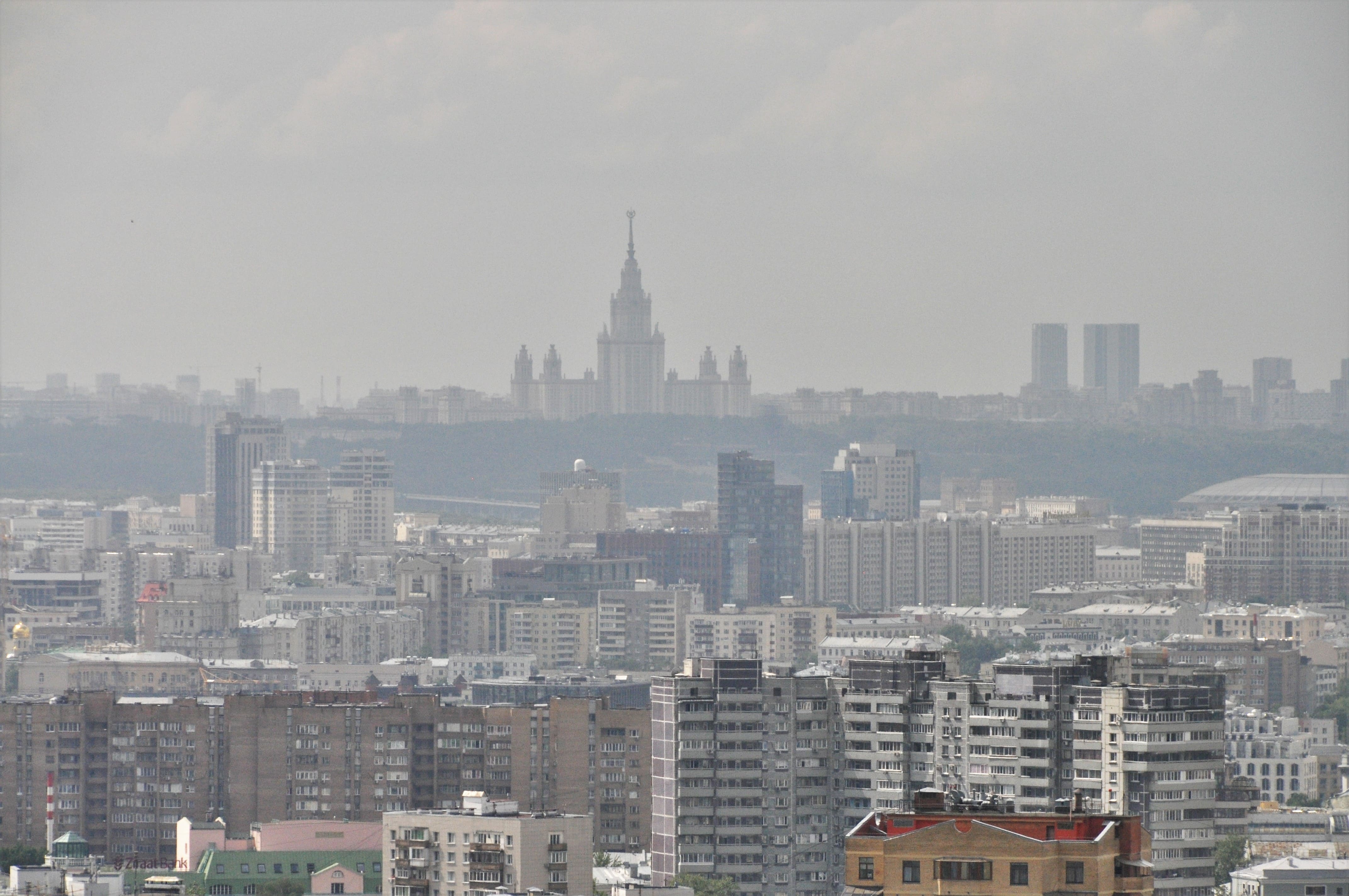 Предпринимателям передали в собственность 432 помещения общего пользования