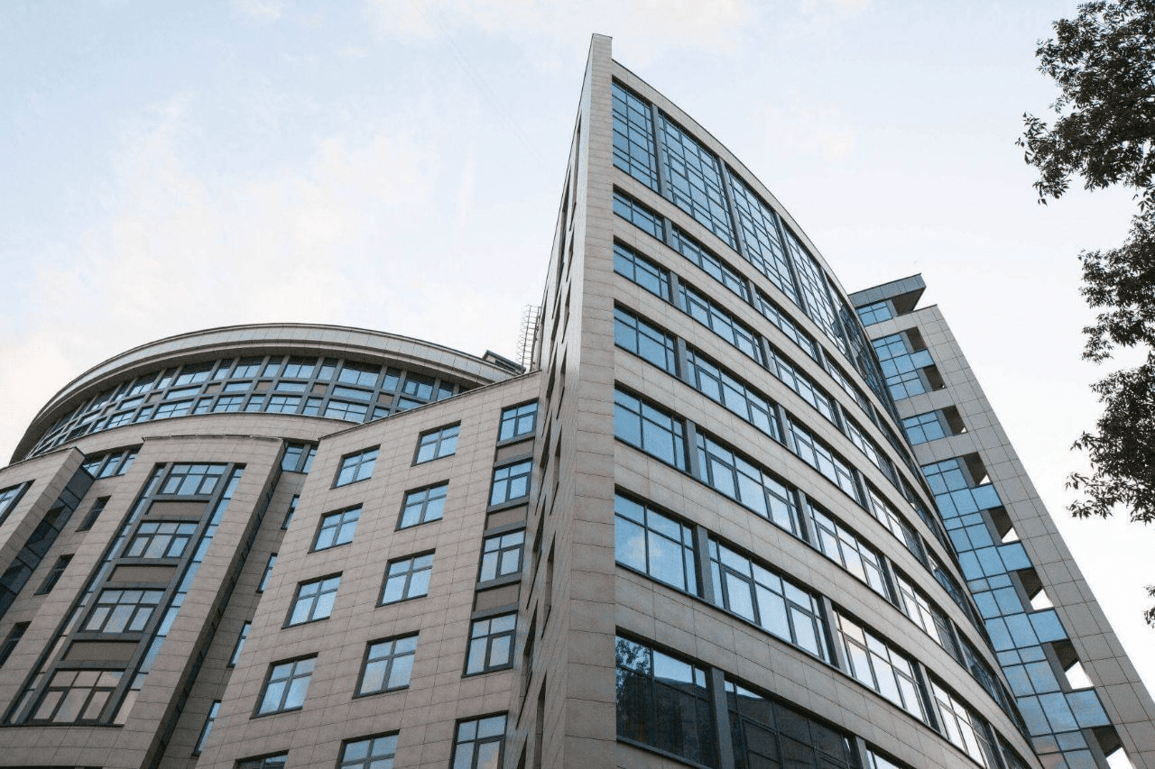 РЕНТАВИК: Компания по продаже недвижимости в Дубае арендовала vip-офис