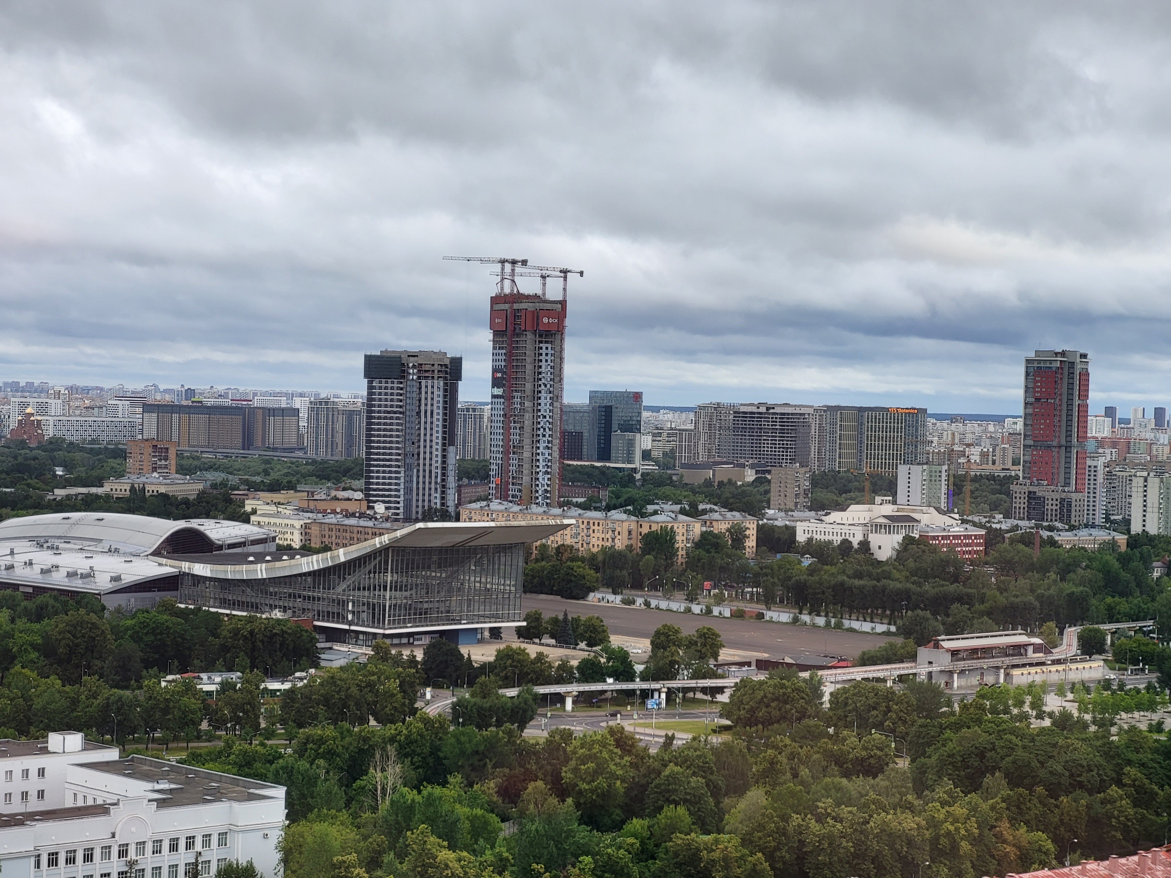 Бизнес-класс попал на распродажу