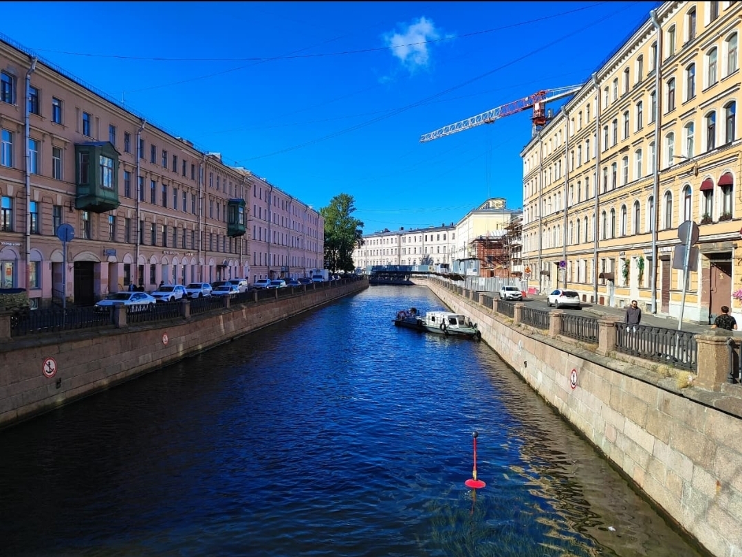 Петербуржцы обеспечены торговыми центрами в 2,5 раза лучше, чем жители других регионов