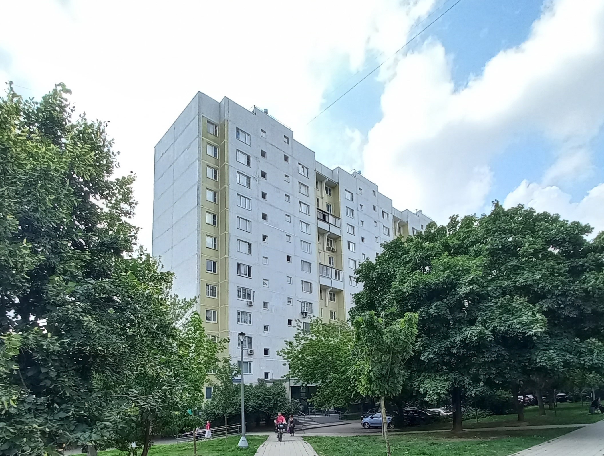 Два коммерческих помещения в районе Бирюлево Восточное доступны на городских торгах
