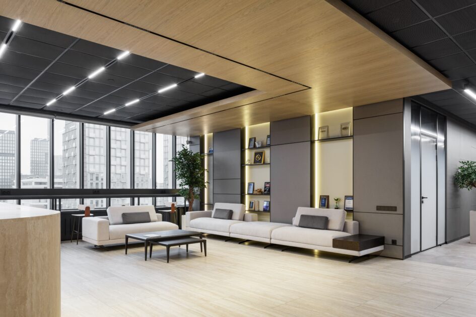 AMMG Architects и CreConstruction