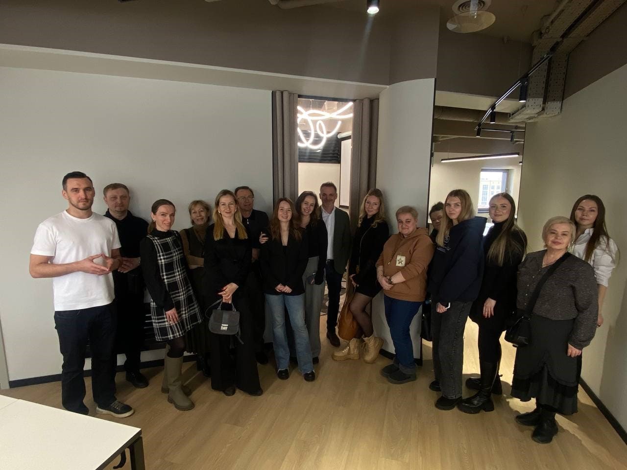 Профессиональный тур «Рабочее пространство: повышая планку» – в гостях у лидеров офисного рынка