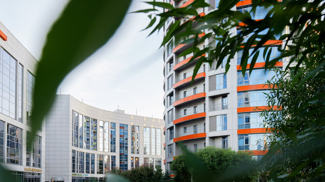 MANUFAQTURY продлила аренду на 3600 кв. м с компанией «Снежная Королева»