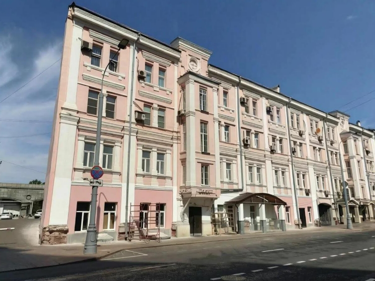 Два помещения для бизнеса возле станции метро «Таганская» выставили на торги
